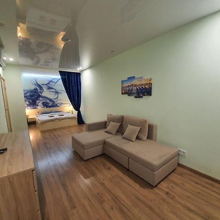 Avalon На Чорновола Lviv Exterior photo